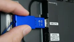 Probabilmente non lo sapevi: la porta USB del televisore è più versatile di quanto pensi