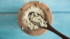 Il segreto per un riso perfetto che non si attacca: è tutto molto più semplice di quanto sembri